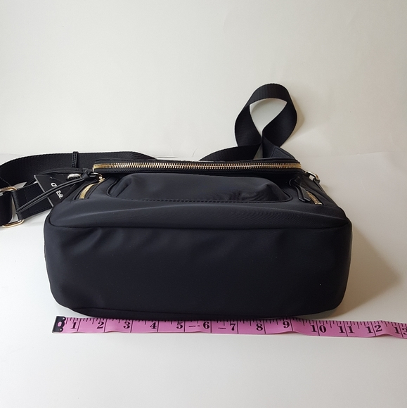 COPY - KARL LAGERFELD Paris cross body bag. - Picture 4 of 8